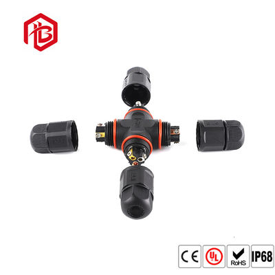 Comprar Solderless atornilla 3 conectores de DC de la prenda impermeable del Pin PA66 del Pin 4 online manufacture