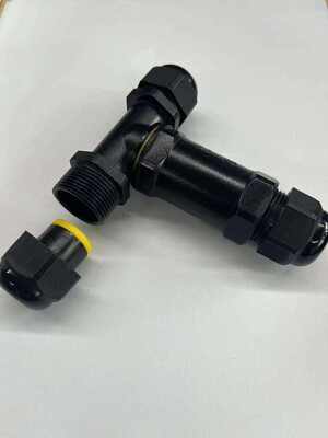 IP68 Waterproof LED Outdoor Lighting Connector Cable 3-Way 2/3/4-Pin T-Type Screw Fixing Copper Contact Material Aerospace UHF